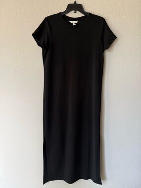 SPANX Black Short-Sleeve Maxi Dress with Crew Neck and Side Slit